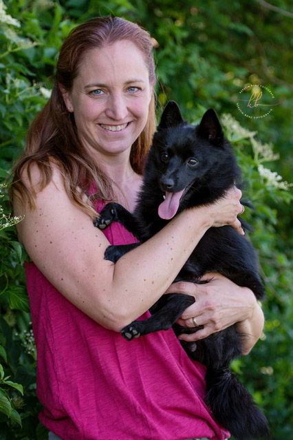 Michaela mit Hund 